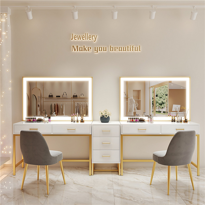 Beauty Makeup Studio - Nail art maquilleur studio professionnel avec