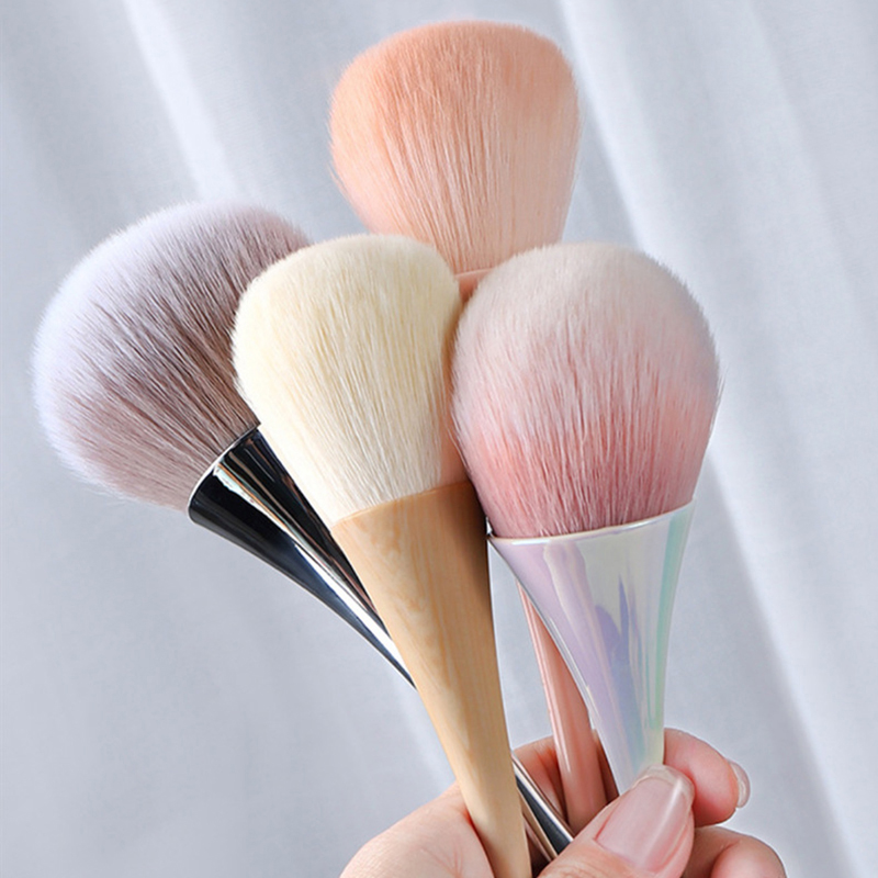 Beauty Flower Makeup - Brosse à ongles en forme de