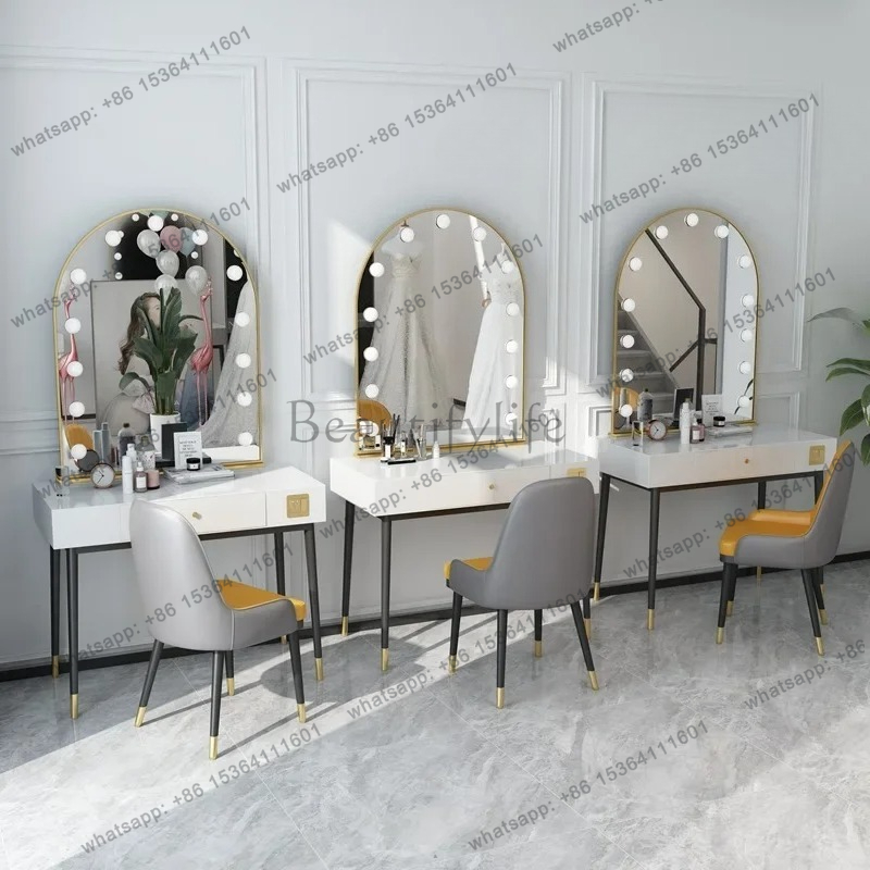 Table de maquillage miroir à l - Beauty Makeup Studio avis et prix