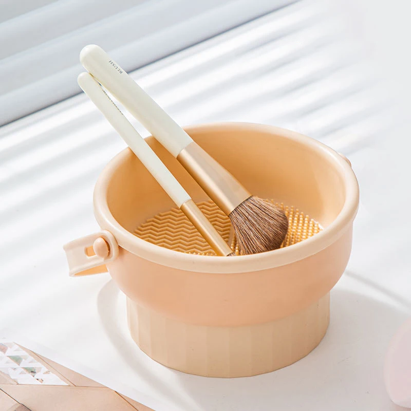 Filles de lavage de brosse de  - Beauty Makeup Brushes avis et prix