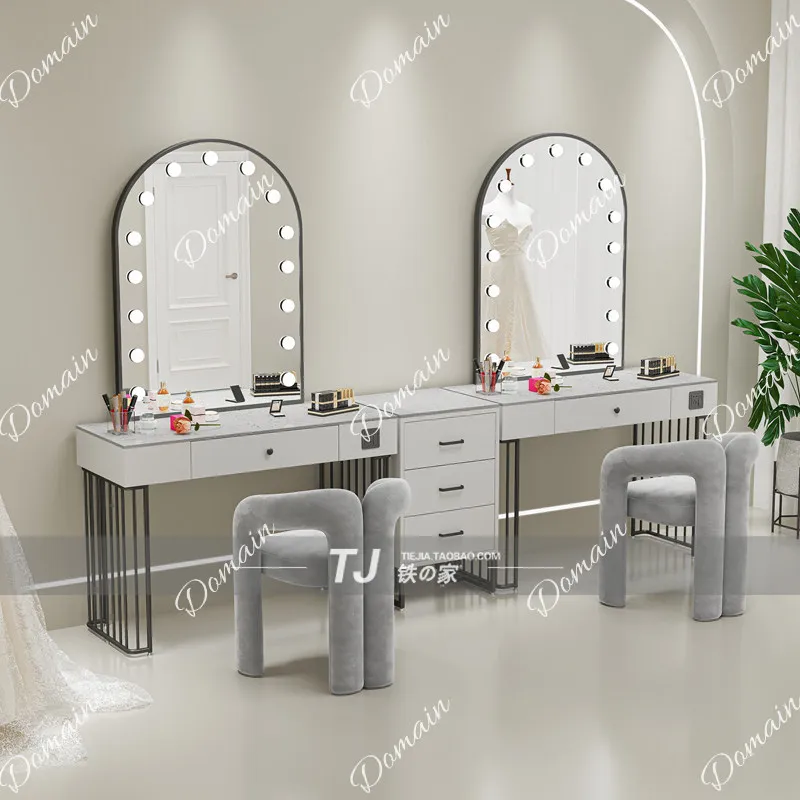 Table de maquillage profession - Beauty Makeup Studio avis et prix