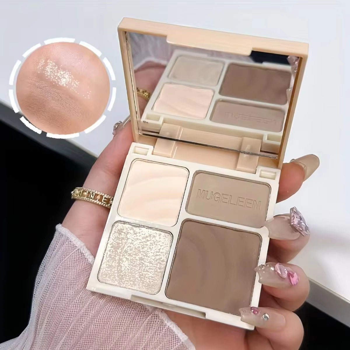 Plaque de retouche quatre coul - Highlighter Bronzer Palette avis et prix