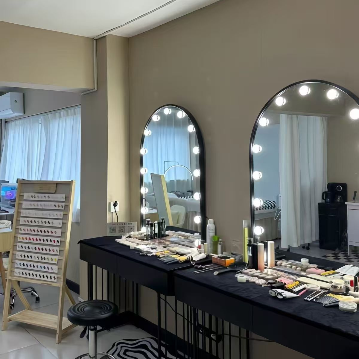 Coiffeuse de studio ombre de s - Beauty Makeup Studio avis et prix