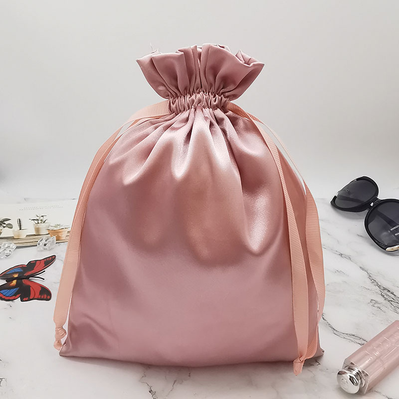 Sacs à cordon en satin avec lo - Beauty Flower Makeup avis et prix