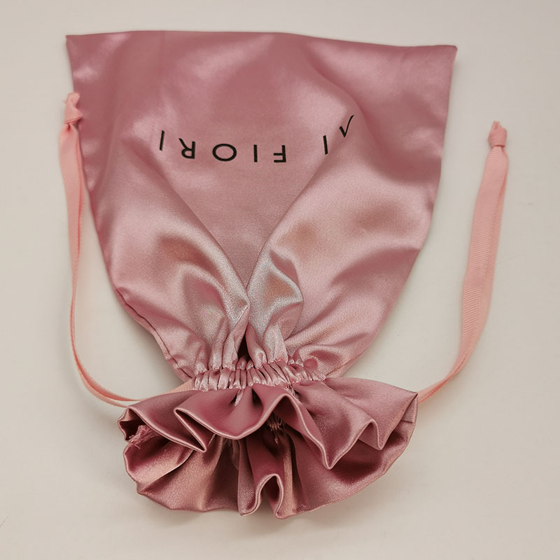 Sacs à cordon en satin avec lo - Beauty Flower Makeup avis et prix